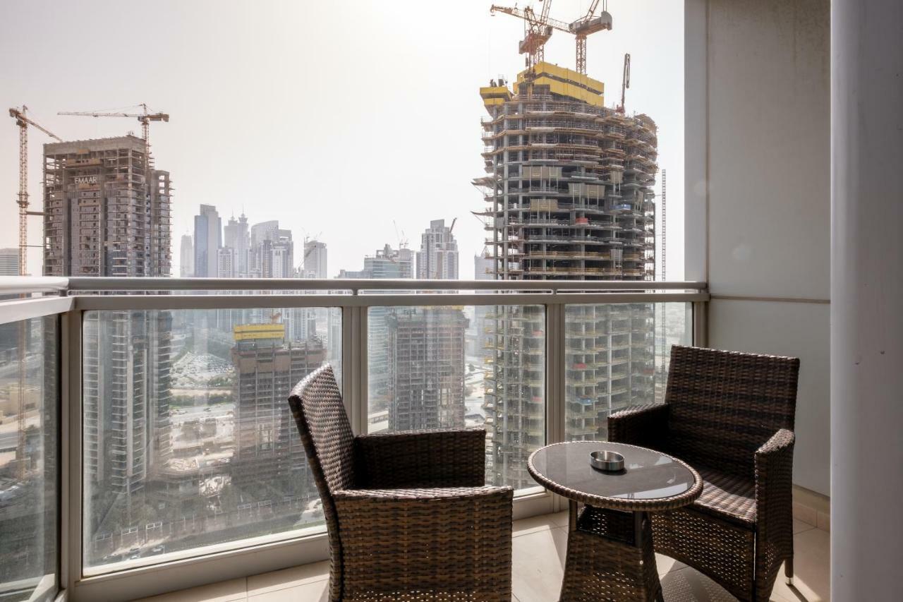 Maison Privee - Exclusive Apt With Burj Khalifa Next Door 迪拜 外观 照片